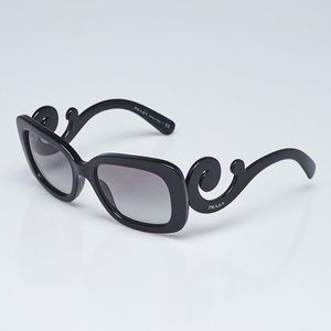 Like new Prada sunglasses